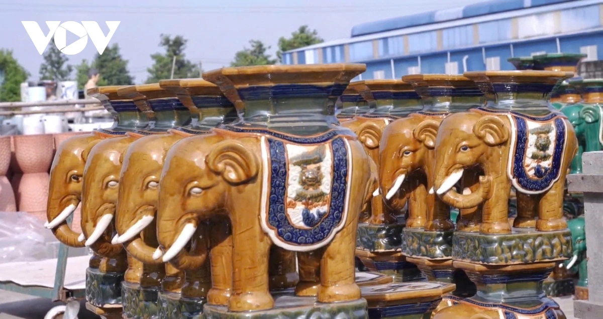 thang tram nghe gom bien hoa hinh anh 4